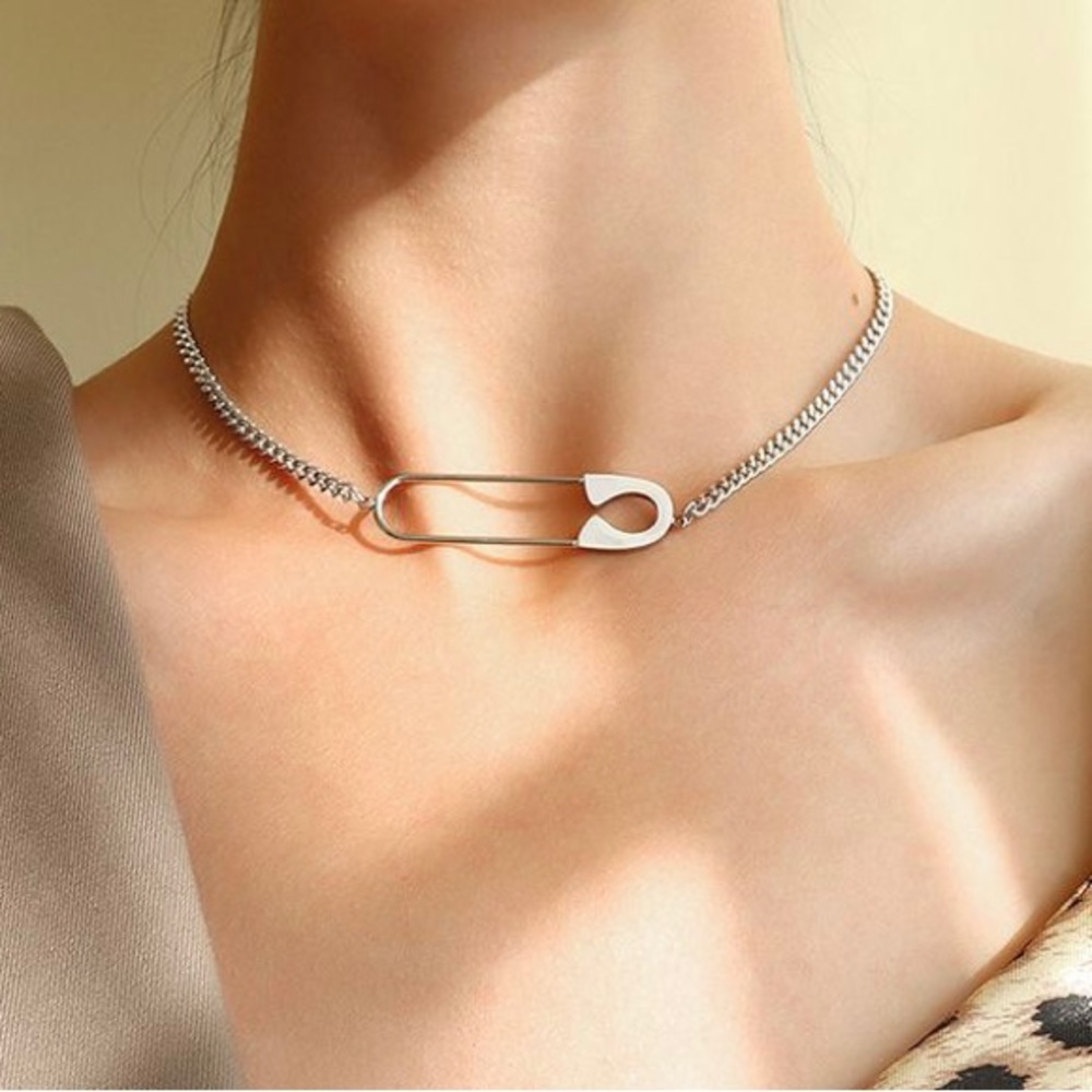 Edgy Safety Pin Necklace